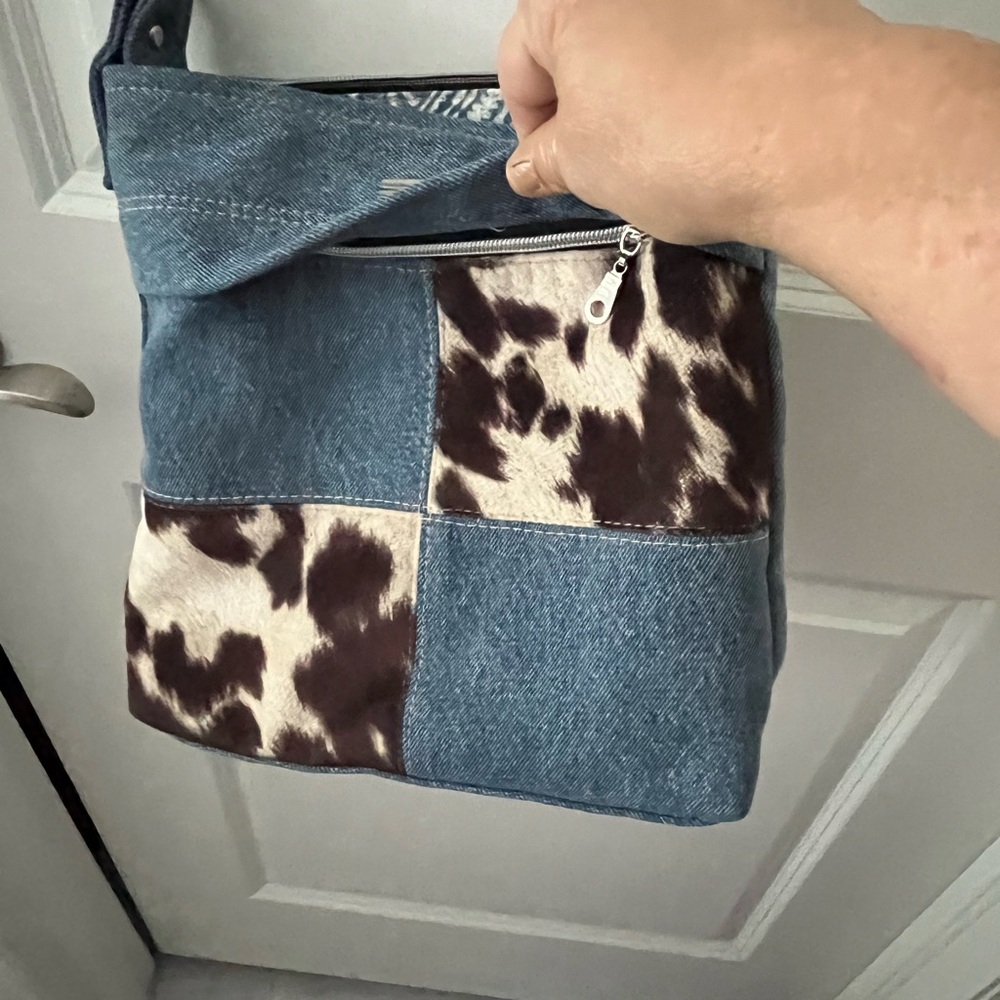 Handbags by Hagatha Up Cycled Wrangler Denim Blue Messenger /Crossbody Bag NWT